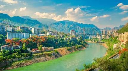東區(qū)鳳凰花公園、攀枝花學(xué)院靜明湖,這次你們真的火啦!
